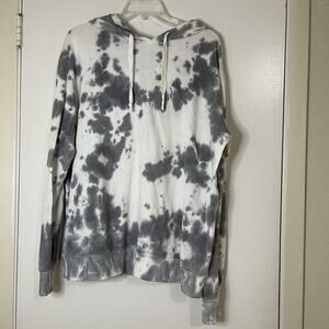 Caution to the wind tie dye gray white pullover sweatshirt hoodie size medium